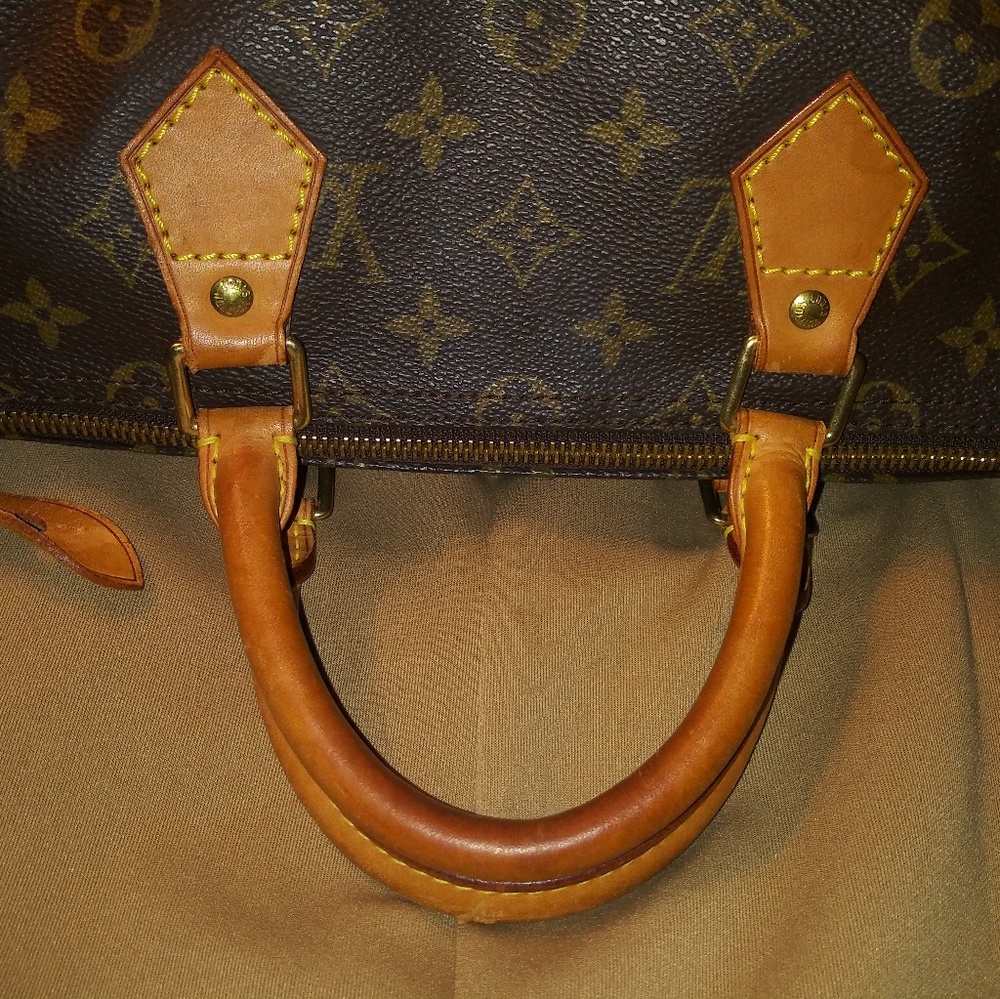 😄SOLD!!! Authentic Louis Vuitton Speedy 35 - Picture 2 of 8